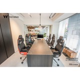 Thermaltake ARGENT E700 Design by Studio F. A. Porsche, Gaming-Stuhl weiß/schwarz, Glacier White