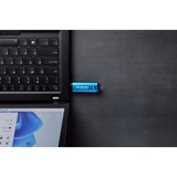 Kingston IronKey Vault Privacy 50 64 GB, USB-Stick hellblau/schwarz, USB-C 3.2 Gen 1