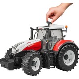 bruder 03180 Steyr 6300 Terrus CVT, Modellfahrzeug weiß/rot