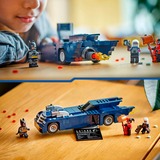LEGO 76274 DC Super Heroes Batman im Batmobil vs. Harley Quinn und Mr. Freeze, Konstruktionsspielzeug 