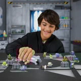 Moose Toys MrBeast Lab Swarms S3 Mega Lab 14 Pack - Avalanche Globe, Spielfigur sortierter Artikel