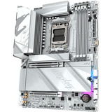 GIGABYTE X870 AORUS ELITE X3D ICE, Mainboard silber/weiß