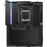 NZXT N9 X870E Black, Mainboard schwarz
