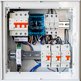 Shelly Pro 3CB C25, Sicherung grau, 3-Polig, 25A Nennstrom