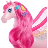 Mattel Barbie Ein Verborgener Zauber Rosa Pegasus mit Hündchen, Spielfigur geflügeltes Spielzeugpferd mit Lichtern und Geräuschen