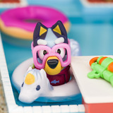 Moose Toys Bluey - Pool Time Fun, Spielfigur 