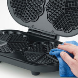 Severin Doppel-Waffeleisen Black Line WA2118 schwarz, 1.200 Watt