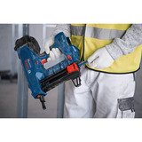 Bosch Akku-Betonnagler BITURBO GNB 18V-38 Professional, 18Volt blau/schwarz, 2x Akku ProCORE18V 4,0Ah, XL-BOXX