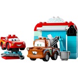 LEGO 10996 DUPLO Lightning McQueen und Mater in der Waschanlage, Konstruktionsspielzeug 