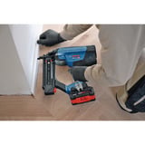 Bosch Professional Akku-Holznagler GNH 18V-50-2M Professional solo, 18Volt blau/schwarz, ohne Akku und Ladegerät, in L-BOXX 