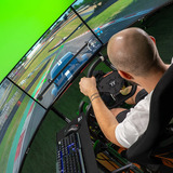 Thermaltake G15 Direct Drive Racing Wheel mit Pedale Bundle, Simulatoren-Set schwarz