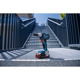 Bosch Professional Akku-Schlagschrauber GDS 18V-330 HC Professional, 18Volt blau, 2x Li-Ionen Akku 5,0Ah, in L-BOXX