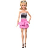 Mattel Barbie Fashionistas-Puppe mit schwarz-weißem Oberteil und pinkem Rock 