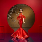 Mattel Barbie Signature Lunar New Year mit Qipao und goldenen Accessories, Puppe 