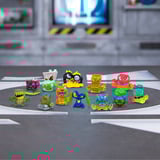 Moose Toys MrBeast Lab Swarms S2 Mega Lab 12 Pack - Sort 2, Spielfigur sortierter Artikel