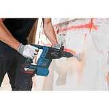 Bosch Professional Combo Kit Akku-Bohrschrauber 18 Volt 65 + Bohrhammer 18 Volt 26 mit 2 Akkus 5 Ah und Ladegerät, Sets Kit