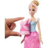Mattel Disney Prinzessin 2-in-1 Geschichten Cinderella Modepuppe mit 2 Oberteilen und 9 Accessoires