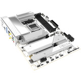 SAPPHIRE PURE X870A WIFI 7, Mainboard weiß