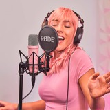 Rode Microphones NT1 Signature +XLR-Kabel+Desktop Studio Arm , Mikrofon pink, Bundle