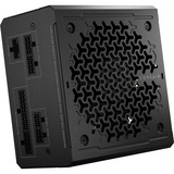 Corsair RM650e, PC-Netzteil schwarz, 4x PCIe, Kabel-Management, 650 Watt