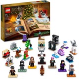 LEGO 76404 Harry Potter Adventskalender 2022, Konstruktionsspielzeug Mit Brettspiel, 7 Minifiguren, Film-Szenen und weiteres Zubehör