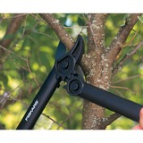 Fiskars PowerGear Amboss Getriebe-Astschere L31 schwarz/orange