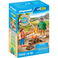 PLAYMOBIL 71513 City Life Lagerfeuer mit Marshmallows, Konstruktionsspielzeug 