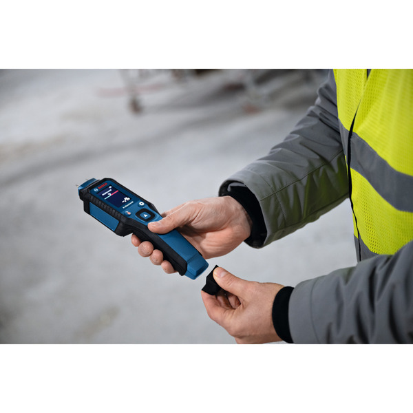 Bosch Holzfeuchtemesser GMP 1-13 Professional blau/schwarz, 2x Batterien, Tasche