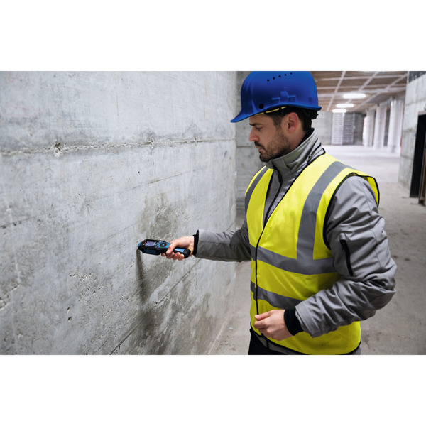 Bosch Holzfeuchtemesser GMP 2-15 Professional blau/schwarz, 2x Batterien, Tasche